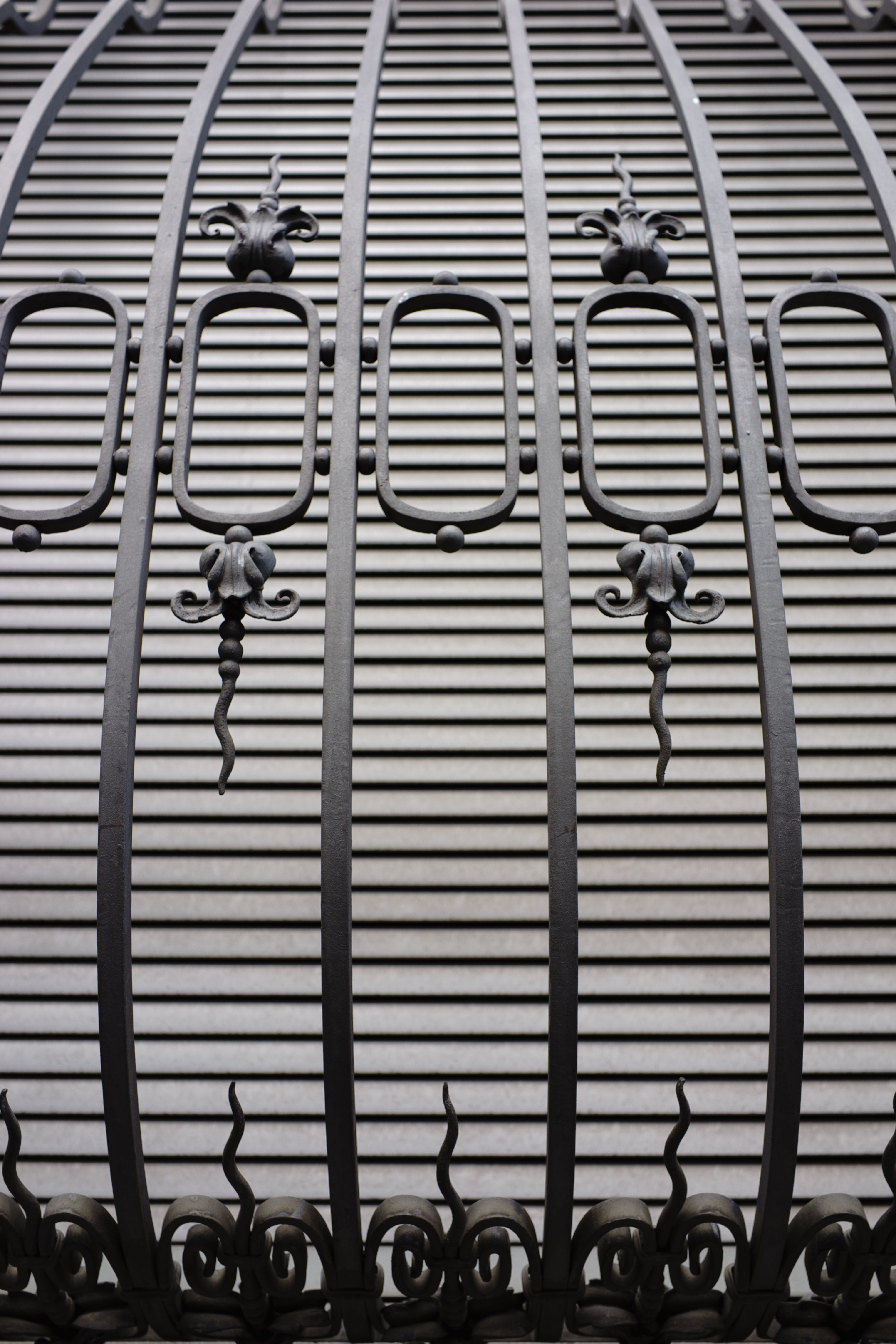 Metal railing installation